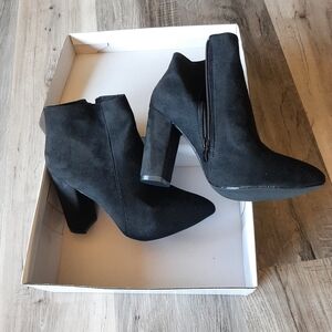 Elegant Black Heeled Ankle Boots